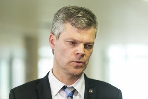 VSD vadovas sureagavo į diskusijas dėl haubicų perdavimo Ukrainai: kviesčiau kiekvieną mūsų labai gerai pagalvoti, ką mes sakome