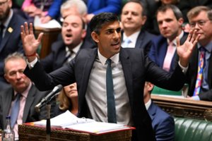 Estija ragina JK padidinti išlaidas gynybai