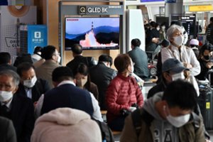 Pietų Korėjos kariuomenė: Pchenjanas paleido dvi balistines raketas