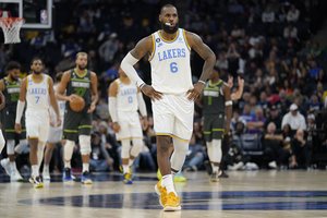 LeBrono Jameso košmaras tęsiasi – po dar vieno pralaimėjimo „Lakers“ tapo blogiausia NBA komanda