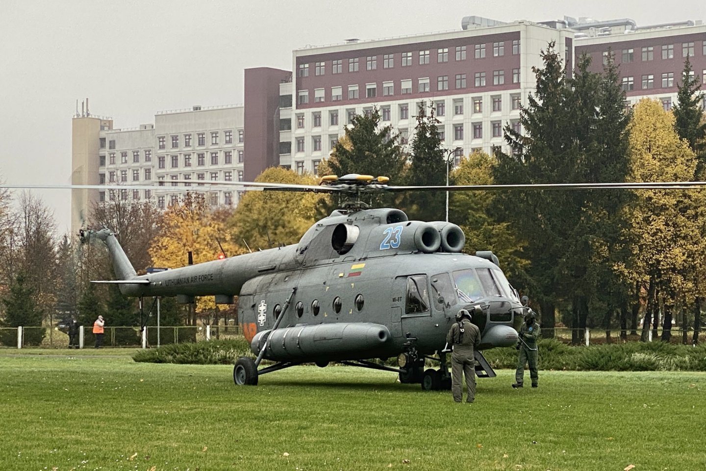 Santaros klinikos, sraigtasparnis<br>V.Ščiavinsko nuotr.