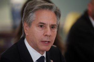 Pasikalbėjo JAV ir Kinijos diplomatijos vadovai: aptarė dvišalius santykius ir Rusijos karą Ukrainoje