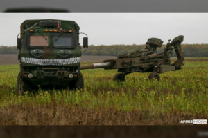 Ukrainos jėga: vienas artilerijos dalinys sunaikino mažiausiai 200 taikinių, tarp jų ir dvi „S-400“