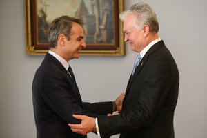 G. Nausėda Graikijos Premjerui: turime tęsti sankcijų Rusijai ir Baltarusijai politiką