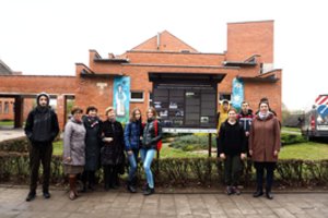 Gelvonuose įamžintos šiurpių žudynių aukos: prieš sušaudymą turėjo jodinėti vieni ant kitų, gerti iš balos