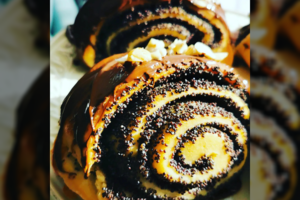 Minkštos ir nerealiai skanios bandelės su aguonomis ir lazdynų riešutais