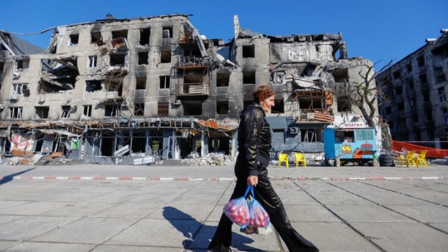 Raketų laidojamuose Ukrainos miestuose – gyventojų nerimas: baimės kaustomus žmones kamuoja vienas klausimas