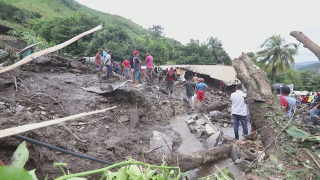 Venesueloje nuošliaužos ir potvyniai pasiglemžė septynias gyvybes
