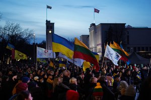 Ukrainiečius priimančioms šalims EK skyrė 100 mln. eurų, Lietuva gaus apie dešimtadalį