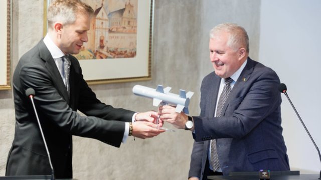 A. Anušauskui ir A. Tapinui įteiktas „Jono Karolio Chodkevičiaus Aukso medalis už Valstybės stiprinimo veiklą“