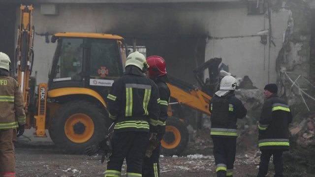 Nesibaigiantys rusų smūgiai į civilių objektus: smogus į Zaporižios miestą žuvo mažiausiai vienas žmogus