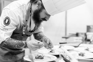 Po įnirtingos kovos paskelbtas geriausias šių metų Lietuvos virėjas