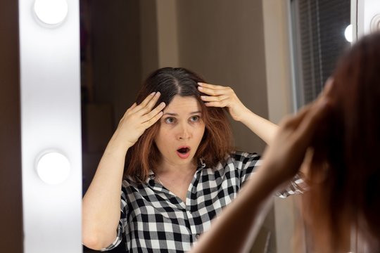 Priežastys, lemiančios ankstyvą pražilimą: štai kas padeda išsaugoti plaukų spalvą