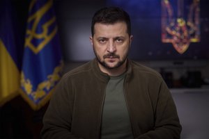 V. Zelenskis: Rusijos karas kenkia pastangoms kovoti su klimato kaita