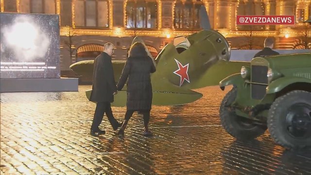 Kylant nepasitenkinimui mobilizacija Rusijoje rengiama ekspozicija, pristatomas propagandinis spektaklis