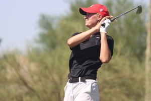 Golfo lauke Havajuose – Gilės Bitės Starkutės karjeros rekordas