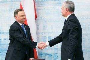 G. Nausėda vyksta į Lenkiją aptarti paramos Ukrainai