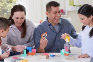 Populiariausi 2022-ųjų stalo žaidimai: ką iš TOP 10-uko įtraukti į savo žaidimų kolekciją?