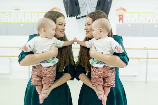 Edukologė Renata Lazdin ragina tėvus mankštinti vaiko intelektą: 10 būdų, kaip tai daryti