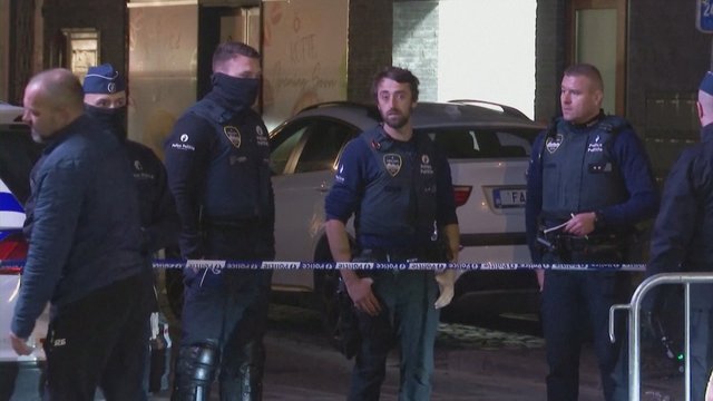Briuselyje – ataka prieš pareigūnus: vienas policininkas nužudytas peiliu, kitas sužeistas