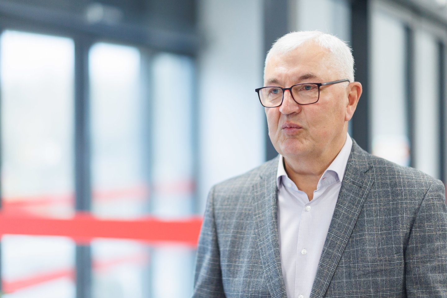 J.Kazlauskas apžvelgė Lietuvos krepšinio aktualijas.<br>T.Bauro nuotr.