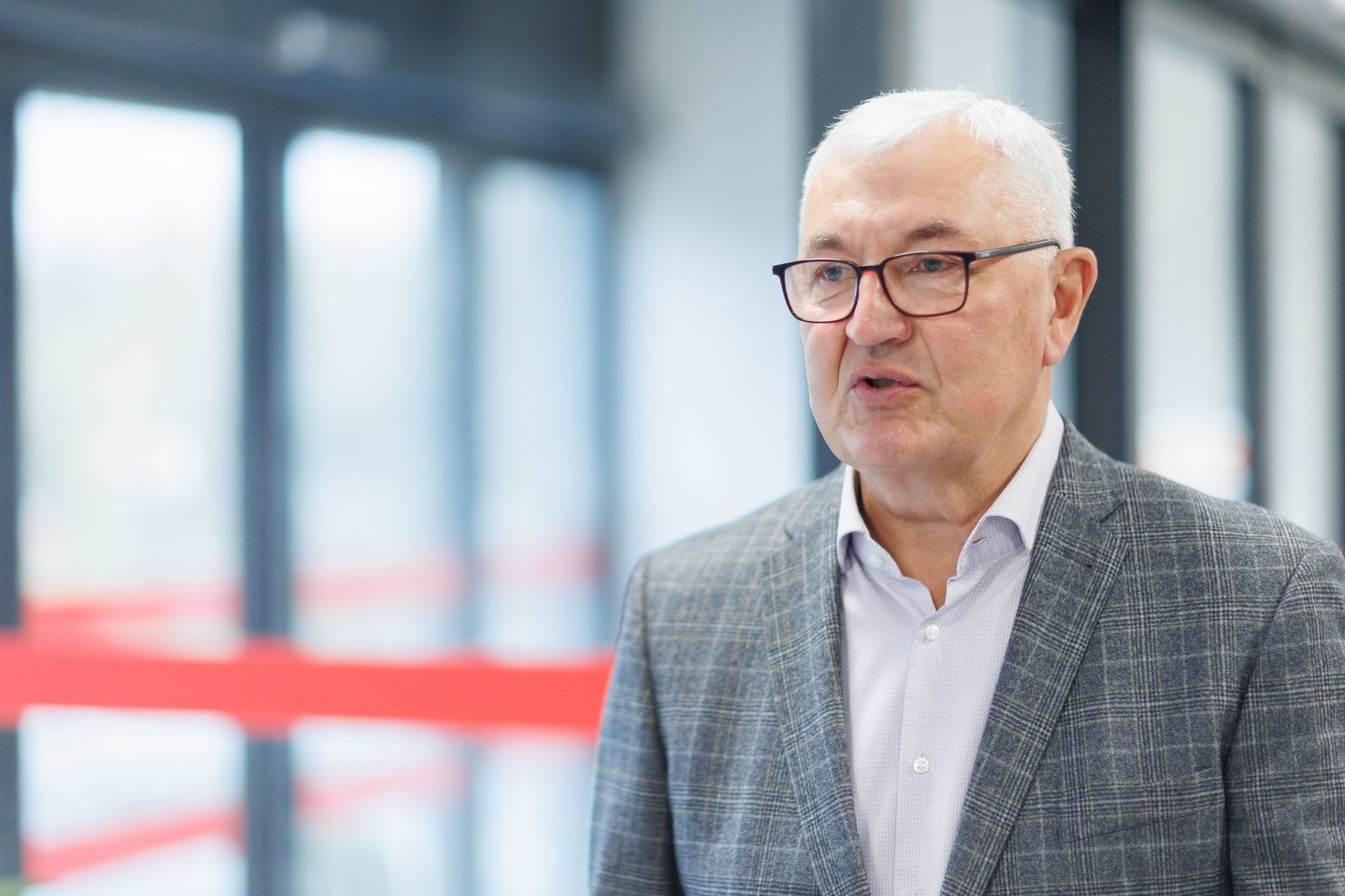 J.Kazlauskas apžvelgė Lietuvos krepšinio aktualijas.<br>T.Bauro nuotr.