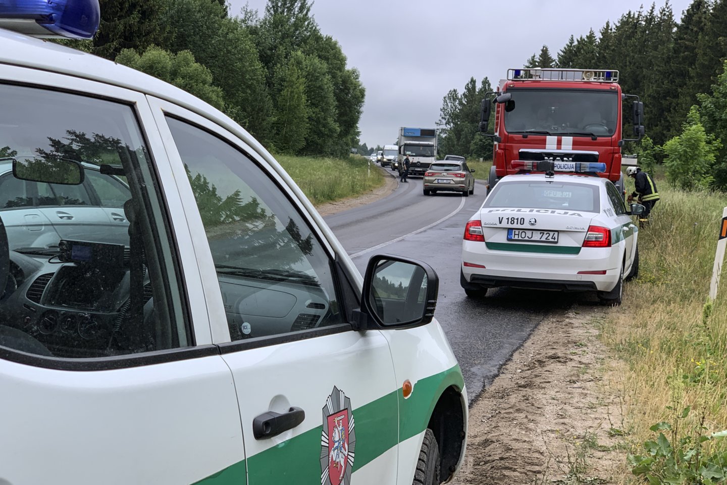  Tragiška avarija kelyje Kelmė–Tauragė: žuvo sunkvežimiuko vairuotojas.<br>V.Ščiavinsko asociatyvi nuotr.
