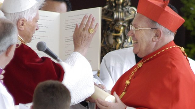 Prancūzų kardinolo prisipažinimai dėl išnaudojimo neliks neišnagrinėti: Vatikanas pradeda tyrimą