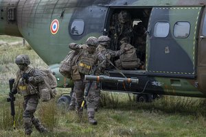 Vokietija ir Ispanija apmokys ukrainiečių karius pagal ES programą