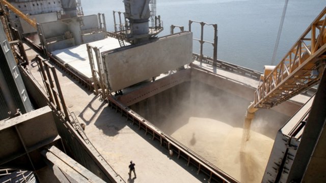 Turkija apsisprendė: 4 mėnesiams pratęstas Ukrainos grūdų eksporto susitarimas esamomis sąlygomis
