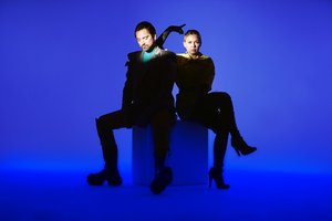 Leon Somov ir Monika Linkytė pristato naujas dainas ir sako: „Atsipalaiduok, svarbiausia būti savimi!“