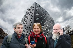 Iš ko gyvena Rusiją garbinantys veikėjai? Pelnosi iš pašalpų, neįgalios 16-metės ir neaiškios veiklos