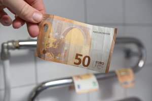 Energijos „rijikų“ yra ir vonios kambaryje: patarė, kaip galima sutaupyti