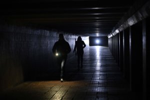 Po Rusijos raketų krušos Ukrainą apgaubė šaltis ir tamsa: atskleidė, kuo po smūgių virto žmonių gyvenimas