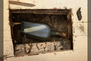 Mįslinga butelyje rasta žinutė yra viena iš seniausių tokių kada nors aptiktų