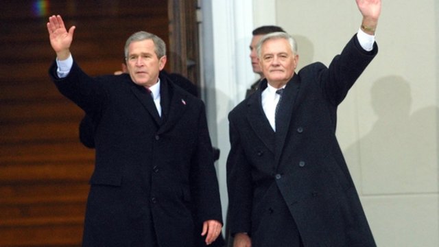 A. Valionis apie istorinį G. Busho jaunesniojo vizitą: įvardijo priežastis, kodėl buvo pasirinkta Lietuva