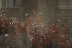 Ankstų trečiadienio rytą netoli Stambulo – galingas smūgis: Turkija praneša apie sužalotus žmones po 6,1 balo žemės drebėjimo