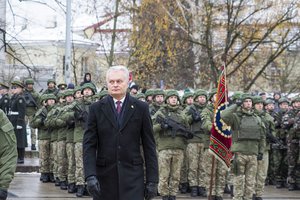 G. Nausėda kariuomenės minėjime: Lietuva išlieka Rusijos imperinių ambicijų taikinyje