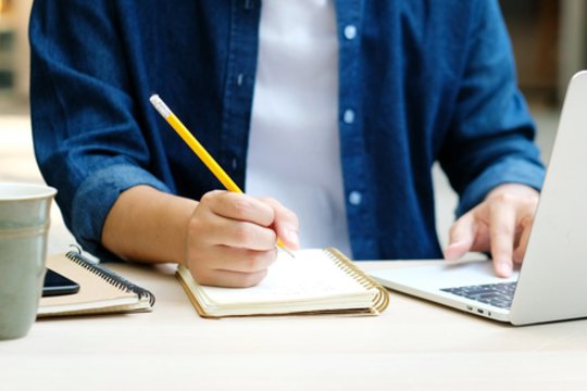 Kaip pradėti verslą dar mokyklos suole: specialus puslapis moksleiviams