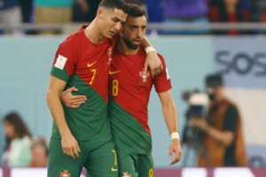 Netikėta B. Fernandeso reakcija į C. Ronaldo kritiką: „Meldžiuosi, kad tai tęstumėte ir toliau“