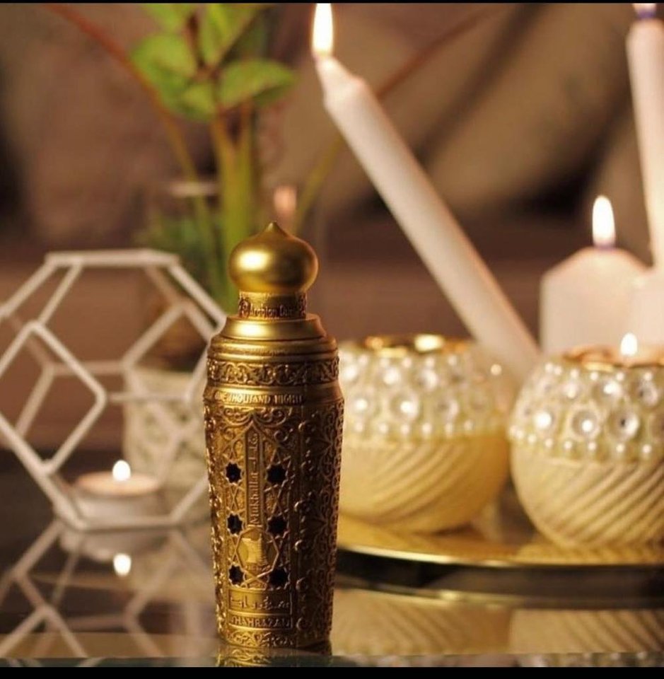 Šiuolaikiškose arabiškų kvepalų kompozicijose vyrauja ir medus, šokoladas, vanilė.<br>„Parfum Arabia“ nuotr. 