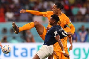 Nyderlandai ir Ekvadoras sužaidė lygiosiomis ir A grupėje paliko intrigą dėl kelialapių į aštuntfinalį