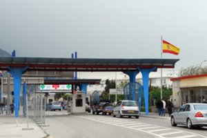 Ispanija ir ES siūlo panaikinti Gibraltaro sieną