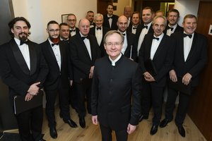 Ypatingame Filharmonijos vakare – Kauno choro ir lenkų pianisto staigmenos