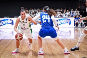 Lietuvos krepšininkės Suomijoje susitvarkė su šeimininkėmis ir laikinai pakilo į pirmąją vietą grupėje