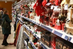 Didiesiems prekybininkams Kalėdos jau prasidėjo, smulkieji jų dar nejaučia