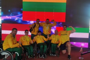 Lietuvos neįgalieji sportininkai Portugalijoje skina vieną medalį po kito