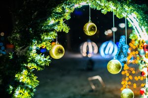 Šviesomis ir lankytinais objektais apipintos Kalėdos Druskininkuose: kviečia leistis į nepamirštamą kelionę