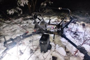 Šalčininkų rajone pasieniečiai perėmė iš Baltarusijos įskridusį droną su rūkalais