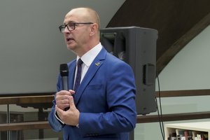 Kauno apygardos teismas dėl gynėjo ligos atidėjo teisėjų, Druskininkų mero korupcijos bylą